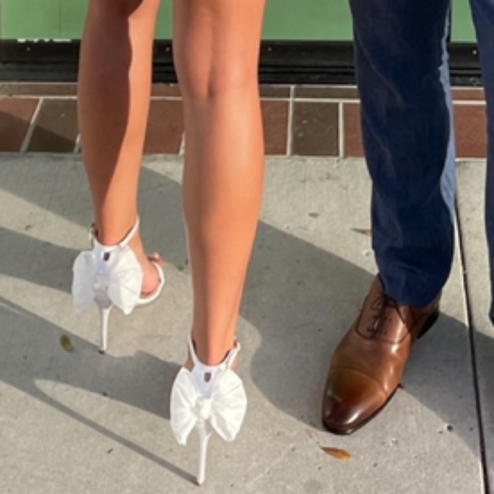 Stuart Weitzman Nudisong Mesh Bow Heel Sandal - Picture 11 of 12